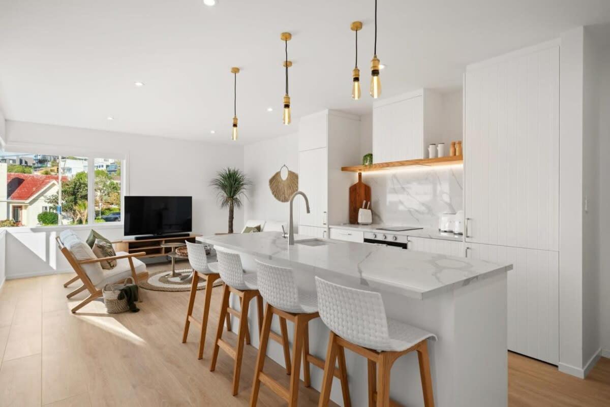 Luxury Apart, Seaviews & Balcony, Full Kitchen & Heat Pump Apartment Auckland Exterior foto